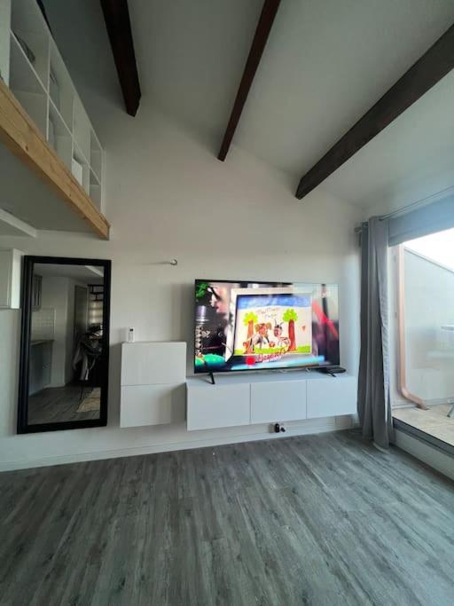 Appartement Terrasse Belle Vue En Duplex Parking Сет Экстерьер фото